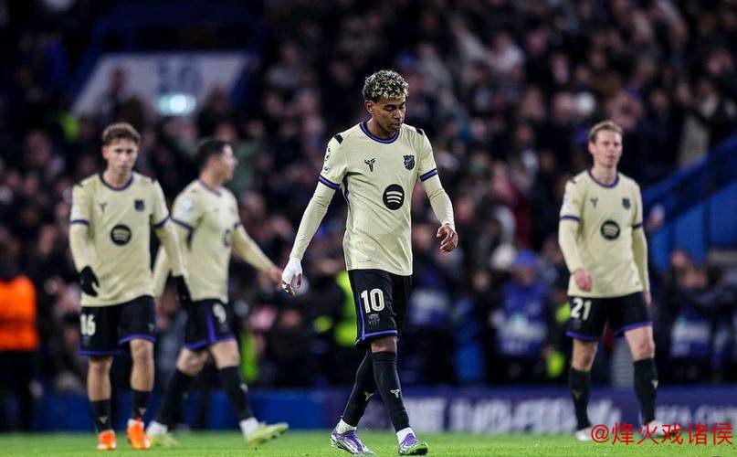 18岁亚马尔又被防死！全场仅1射+21次丢球权，<a href=