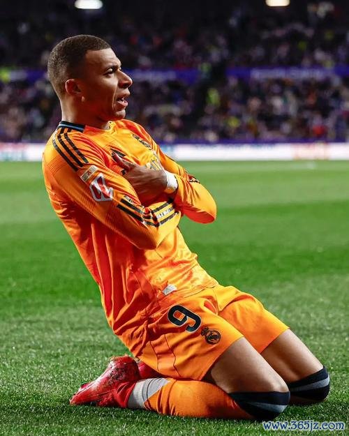 西超杯-贝林厄姆进球罗德里戈立功 皇马3-0完胜马略卡