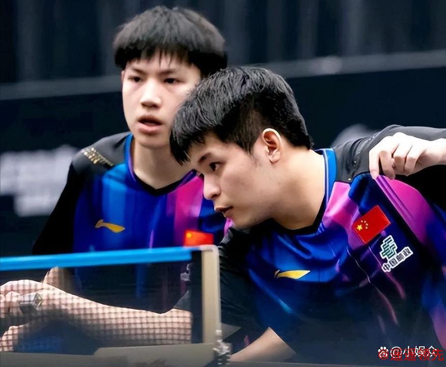 4强对阵出炉！世界第1被淘汰，0:3出局，林诗栋黄友政3:0大获全胜