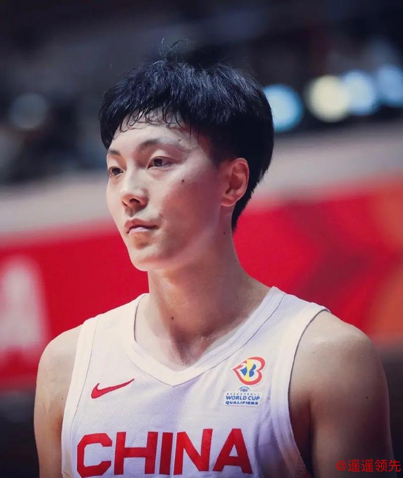 胡明轩跌宕起伏后，再次坚守国家队位置的励志故事