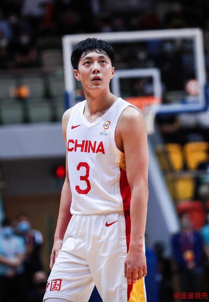 胡明轩跌宕起伏后，再次坚守国家队位置的励志故事